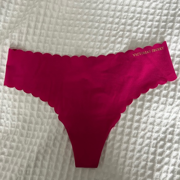 Brand New with Tag - Victoria’s Secret panties (5) - Picture 10 of 11